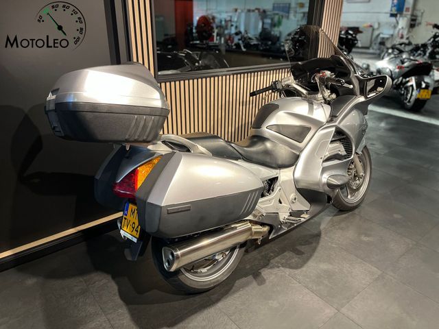 honda - st-1300-pan-european