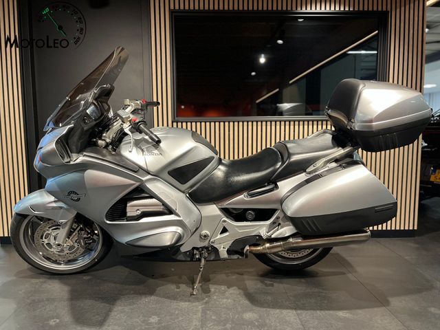 honda - st-1300-pan-european