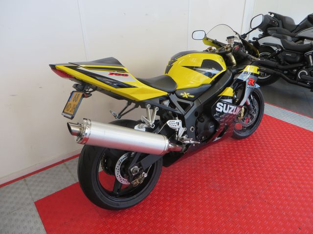 suzuki - gsx-r-750