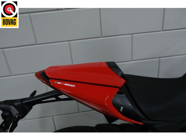 ducati - monster-797--
