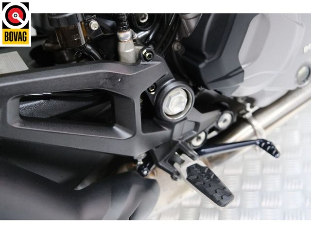 ducati - monster-plus