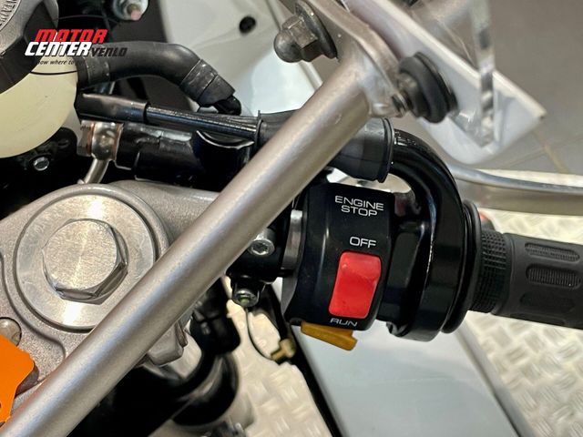 yamaha - fzr-400-rr