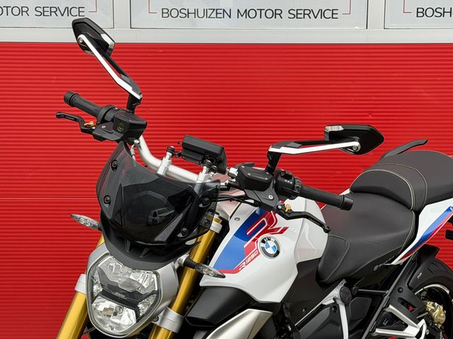 bmw - r-1250-r