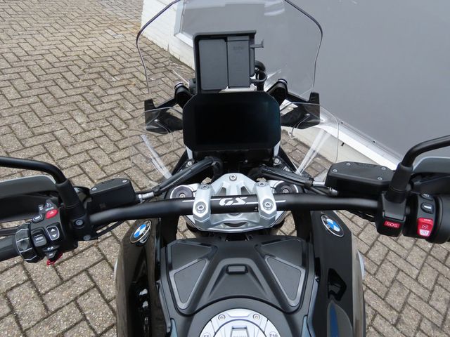 bmw - r-1300-gs