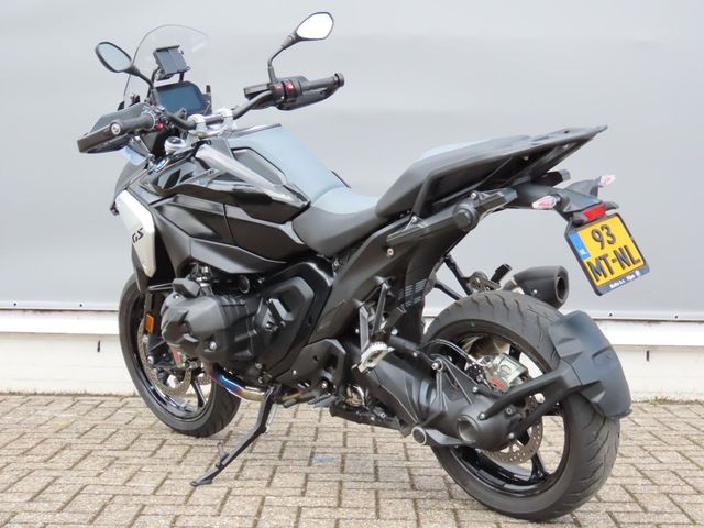 bmw - r-1300-gs