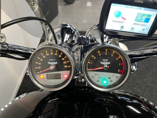 triumph - rocket-iii