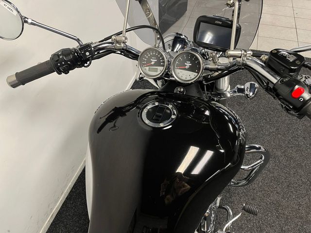 triumph - rocket-iii