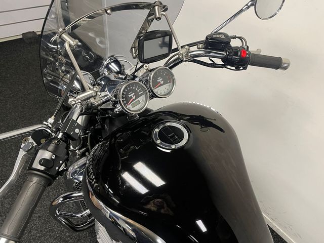 triumph - rocket-iii