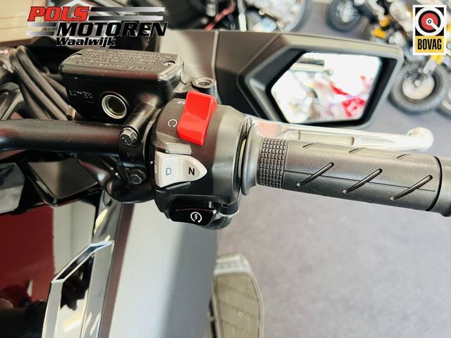 honda - nm4-vultus
