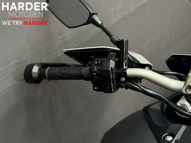 yamaha - tracer-900-abs