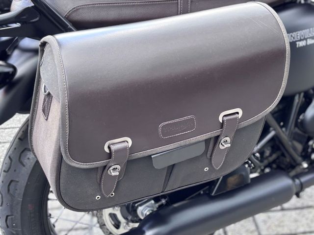 triumph - bonneville-t-100-black