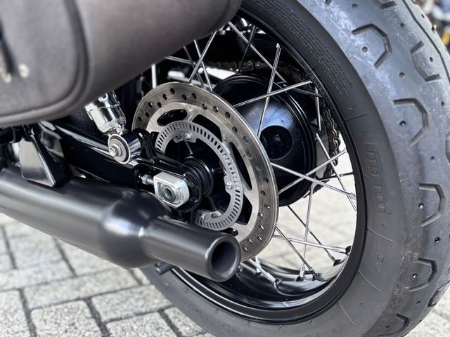 triumph - bonneville-t-100-black