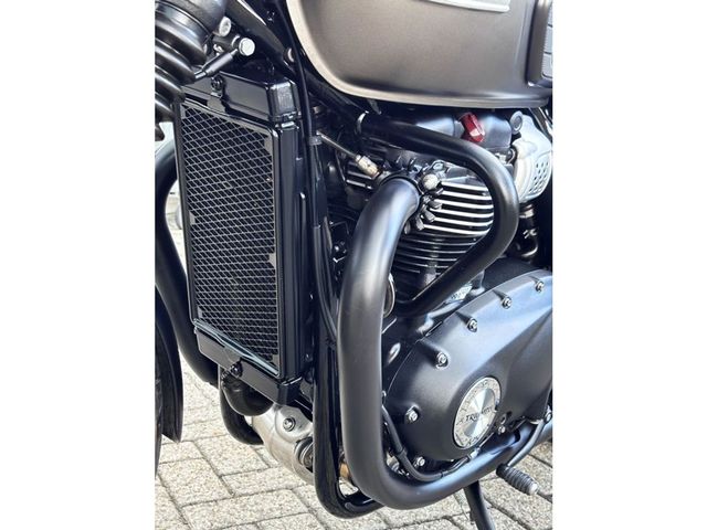 triumph - bonneville-t-100-black