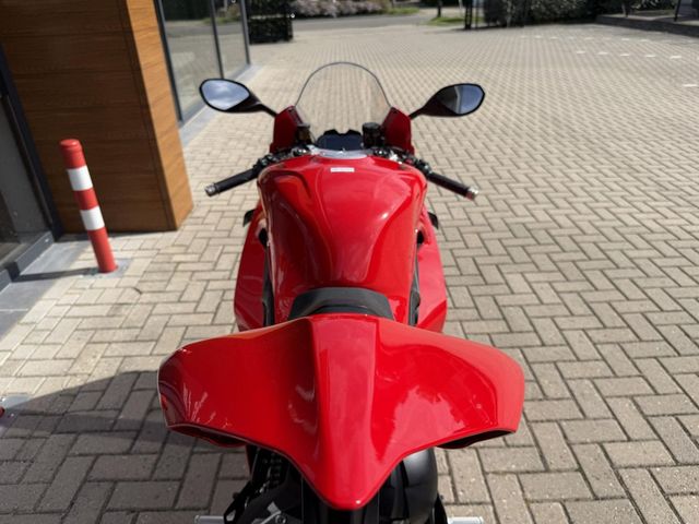 ducati - panigale-v4