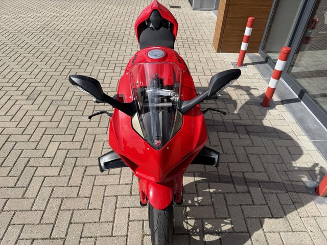 ducati - panigale-v4