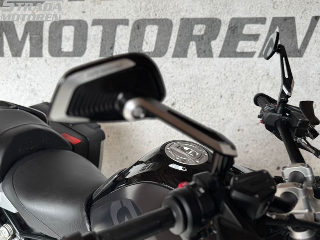bmw - r-1250-gs-triple-black