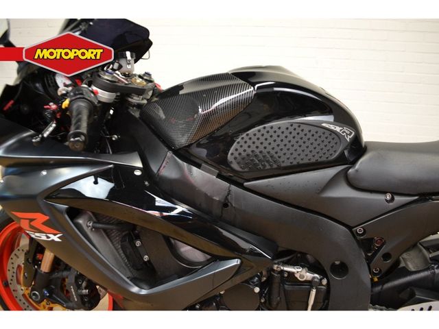 suzuki - gsx-r-750