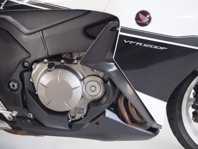 honda - vfr-1200-f