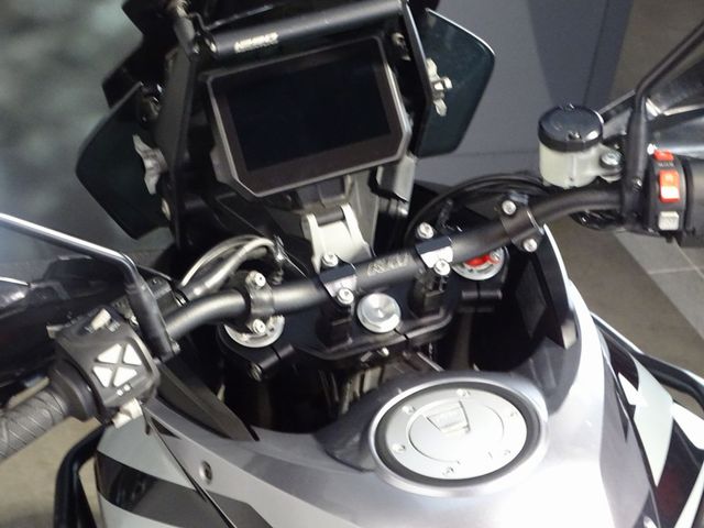 ktm - 1290-super-adventure-s