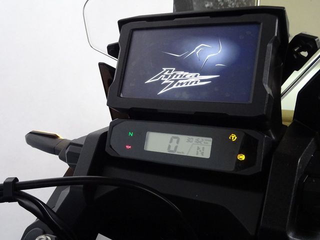 honda - crf-1100-l-africa-twin-dct