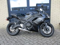 KAWASAKI NINJA 650