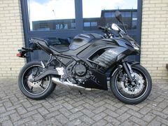 KAWASAKI NINJA 650