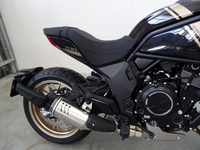 cfmoto - 700-cl-x-heritage