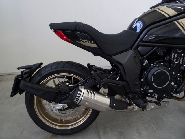 cfmoto - 700-cl-x-heritage