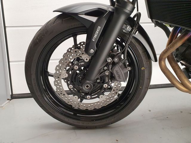 kawasaki - z650-abs