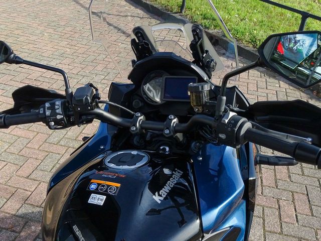 kawasaki - versys-1100-s