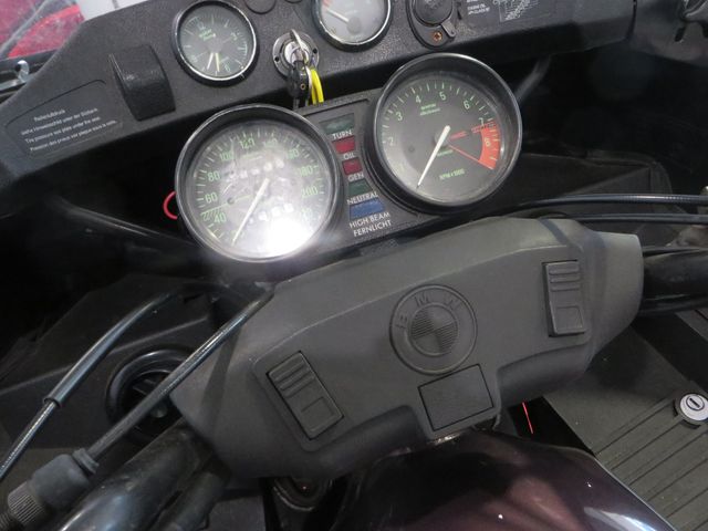 bmw - r-80-rt