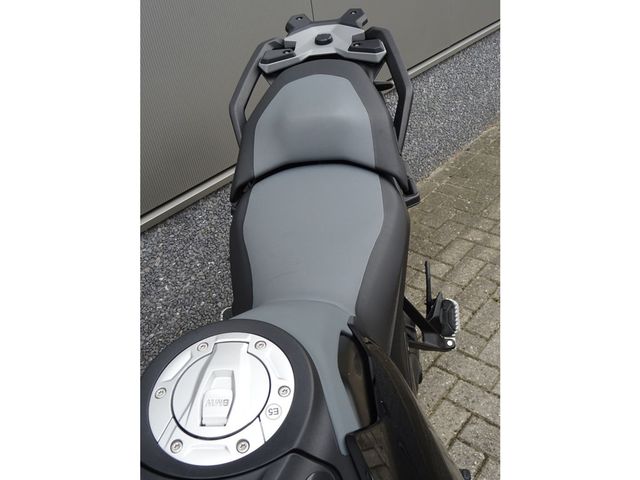 bmw - r-1300-gs-triple-black