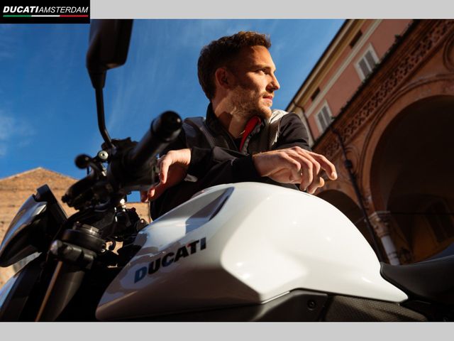 ducati - monster-v2
