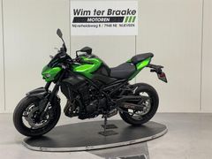 KAWASAKI Z900