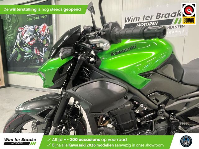 kawasaki - z900
