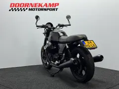 Moto Guzzi V 7 Stone 35 KW 2017 occasion – foto 12 van 16