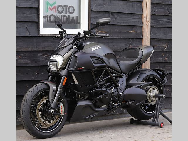 ducati - diavel-carbon