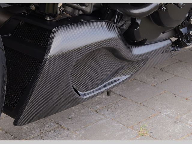 ducati - diavel-carbon