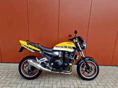 YAMAHA XJR 1200