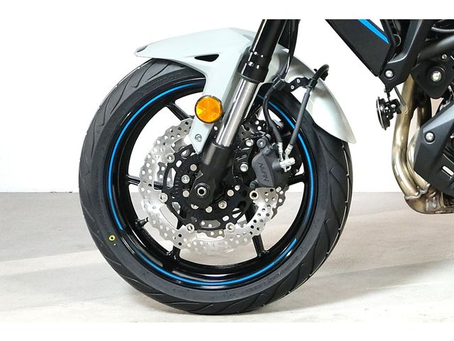 kawasaki - versys-650-grand-tourer