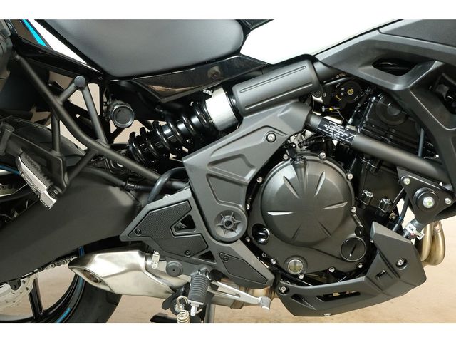 kawasaki - versys-650-grand-tourer