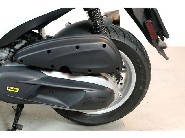piaggio - beverly-350-sport