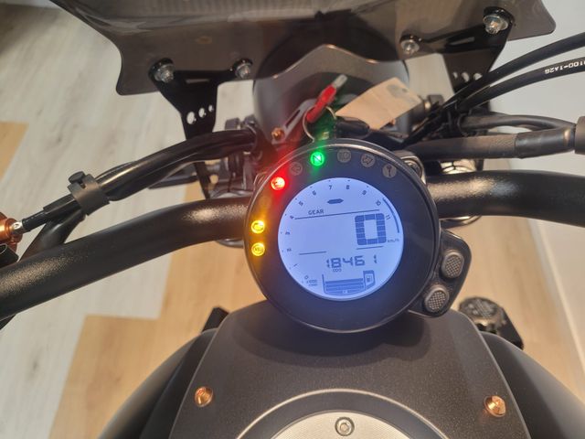 yamaha - xsr-700-abs