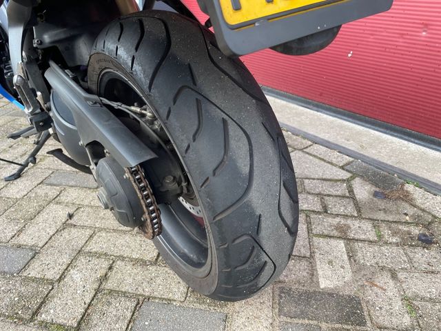 triumph - sprint-st-1050-abs