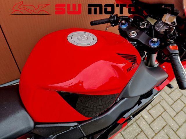 honda - cbr-900-rr-fireblade