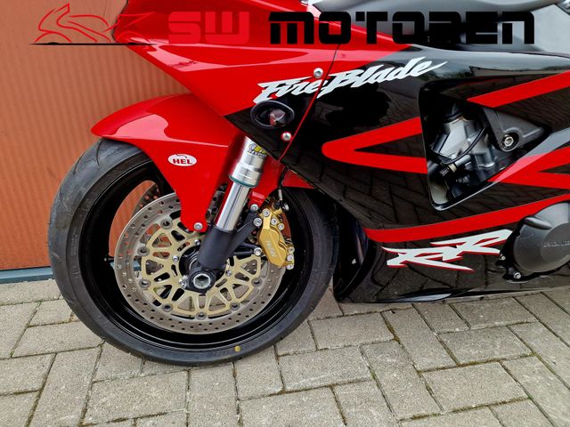 honda - cbr-900-rr-fireblade