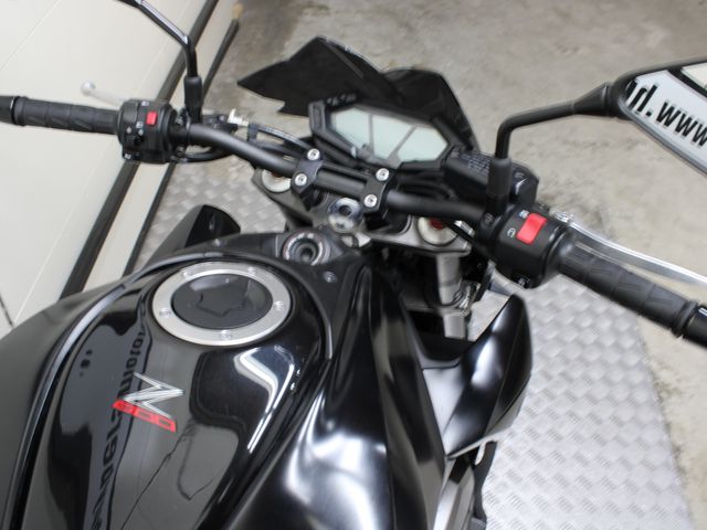 kawasaki - z-800-abs