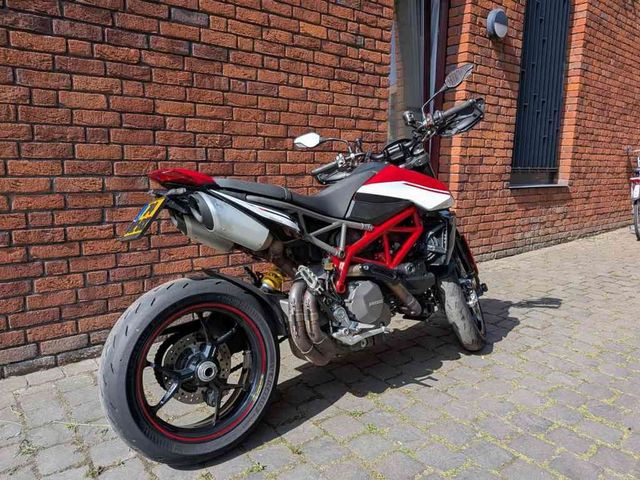 ducati - hypermotard-950