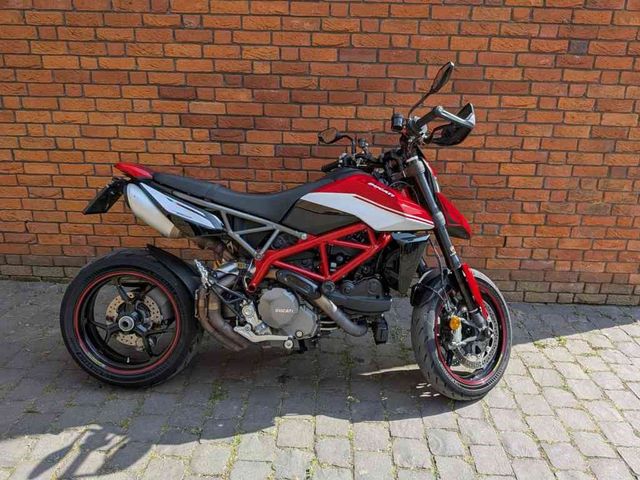 ducati - hypermotard-950