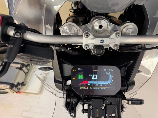 bmw - f-850-gs-adventure